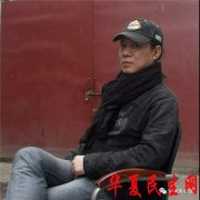 李龙/一切都在悄悄的变化Everything is changing quie