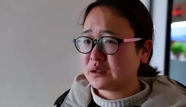 她抛下女儿裸捐588万出家，如今肠子悔青