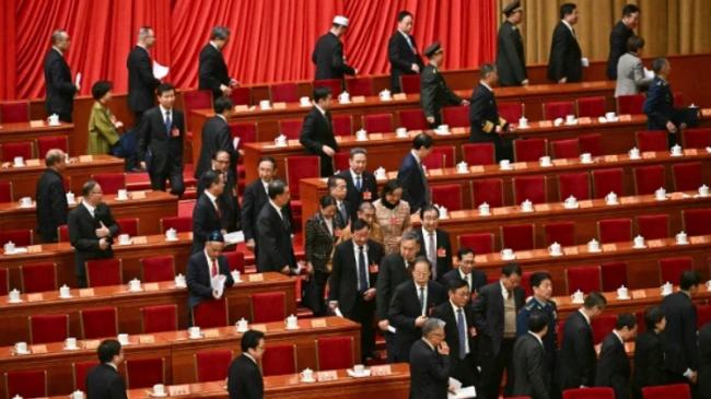 “内鬼”靠习发财 北京束手无策 网民惹议 “内鬼”靠习发财 北京束手无策 网民惹议